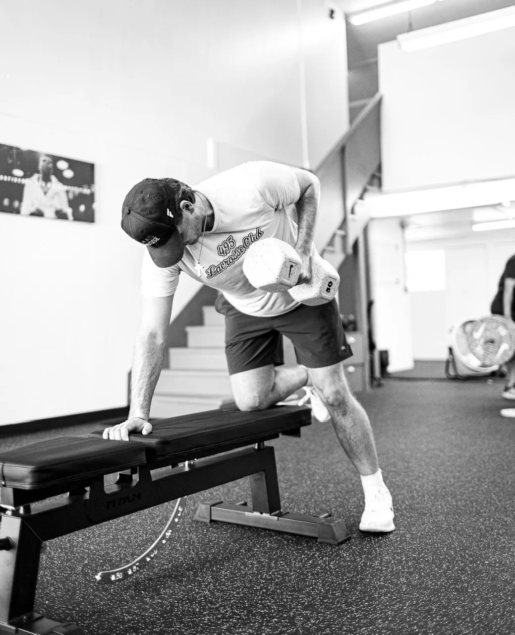 Single-arm dumbbell row